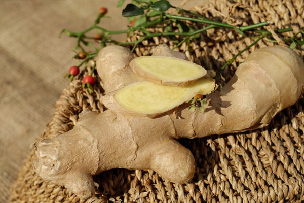 cách làm tinh dầu gừng 3